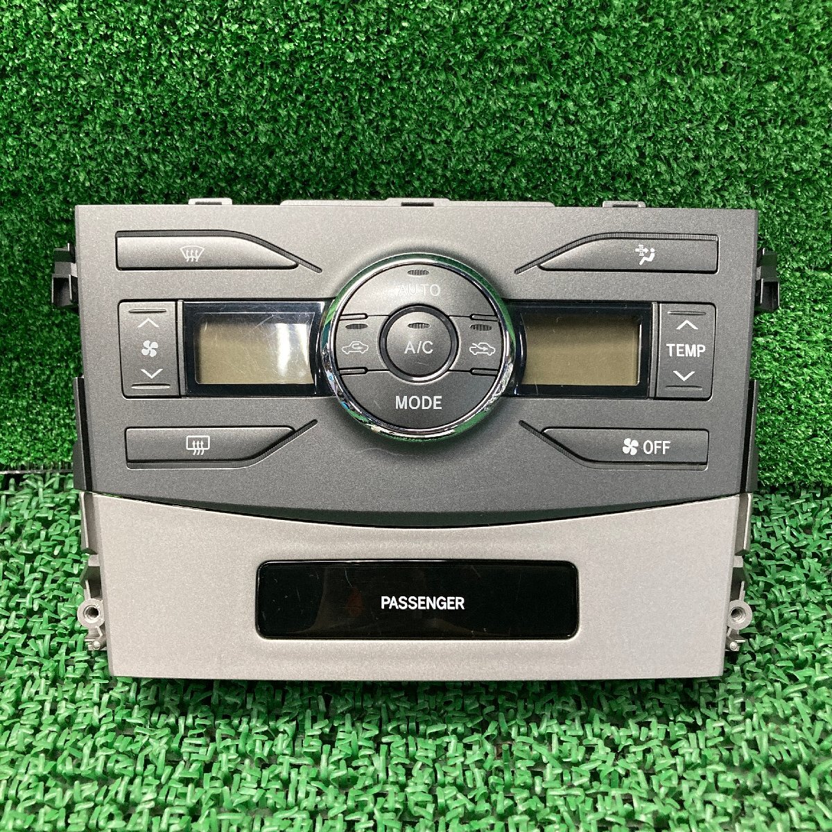 ♪♪カローラアクシオ X NZE141 エアコンスイッチ (W6725)♪♪拍卖