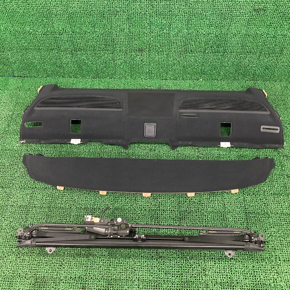 ♪♪レクサスLS USF41 電動リア サンシェード リアボード付(W6862)♪♪拍卖