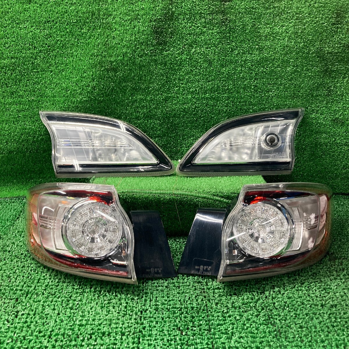 ♪♪アクセラ 15Sスタイル BL5FW 左右 テールランプ ライト フィニッシャー STANLEY P8240/P8241(W6863)♪♪拍卖