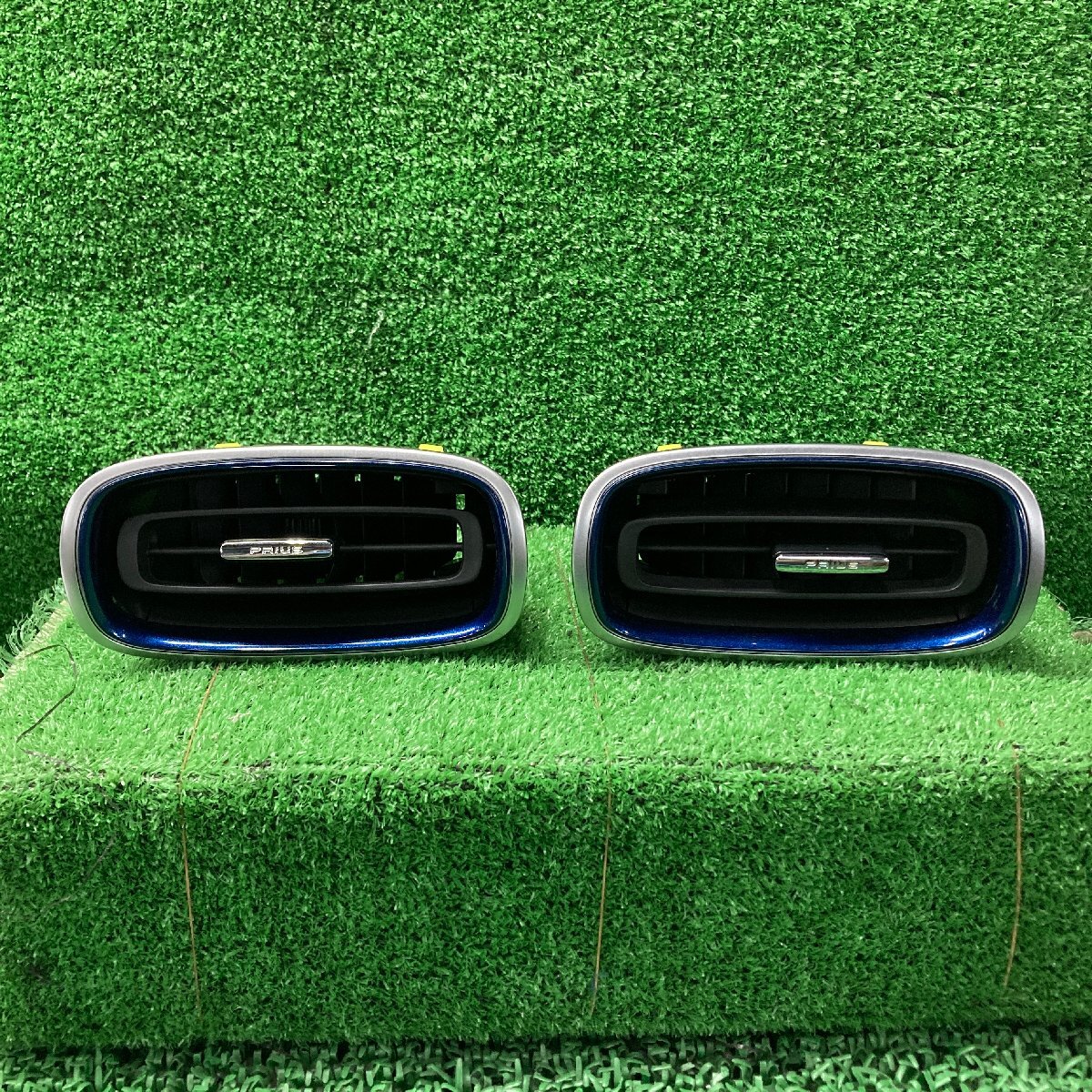 ♪♪プリウス S ZVW51 ルーバー エアコン吹き出し口 左右セット (W7215)♪♪拍卖