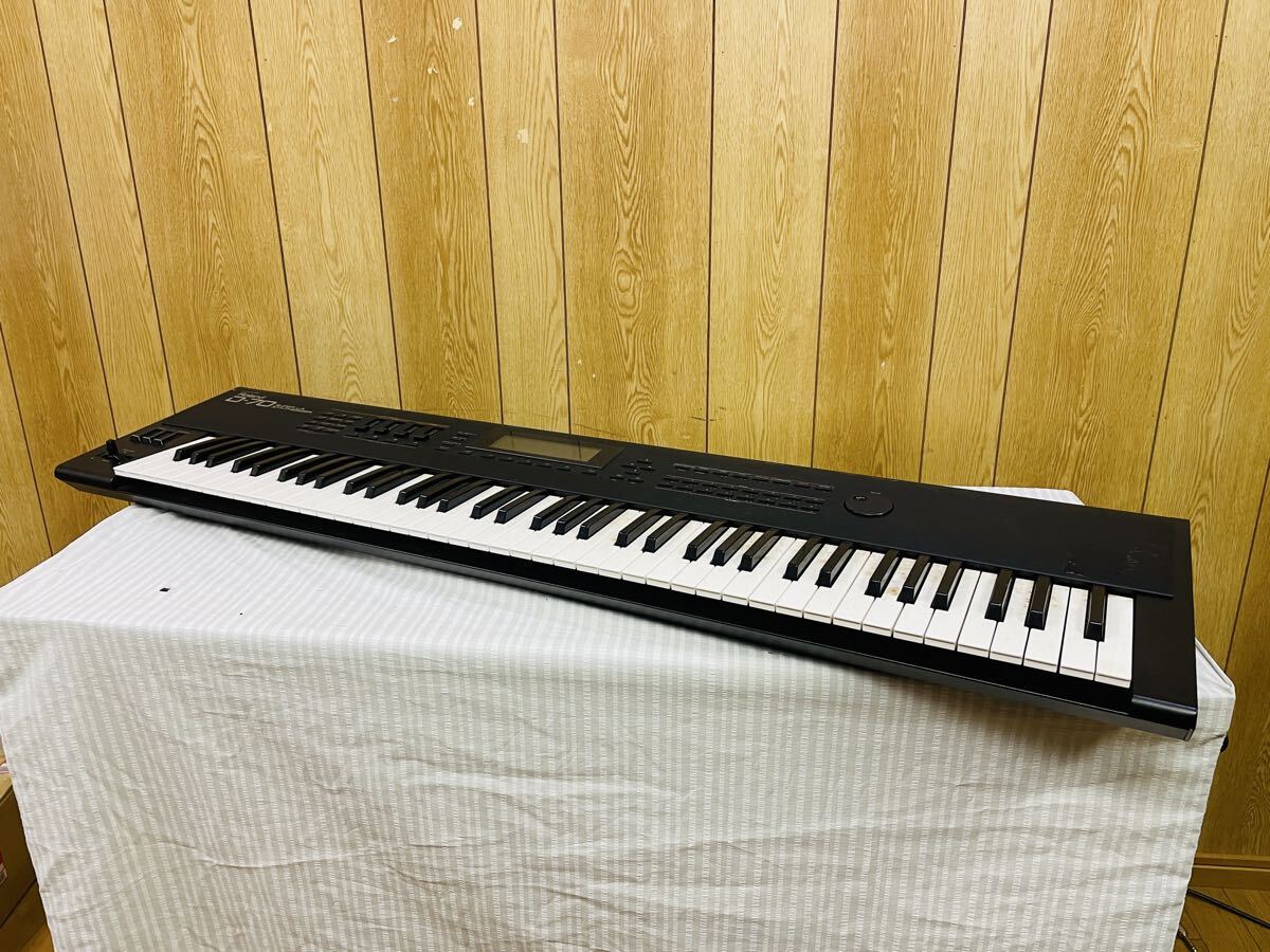 ROLAND D-70 ローランド  シンセサイザー拍卖