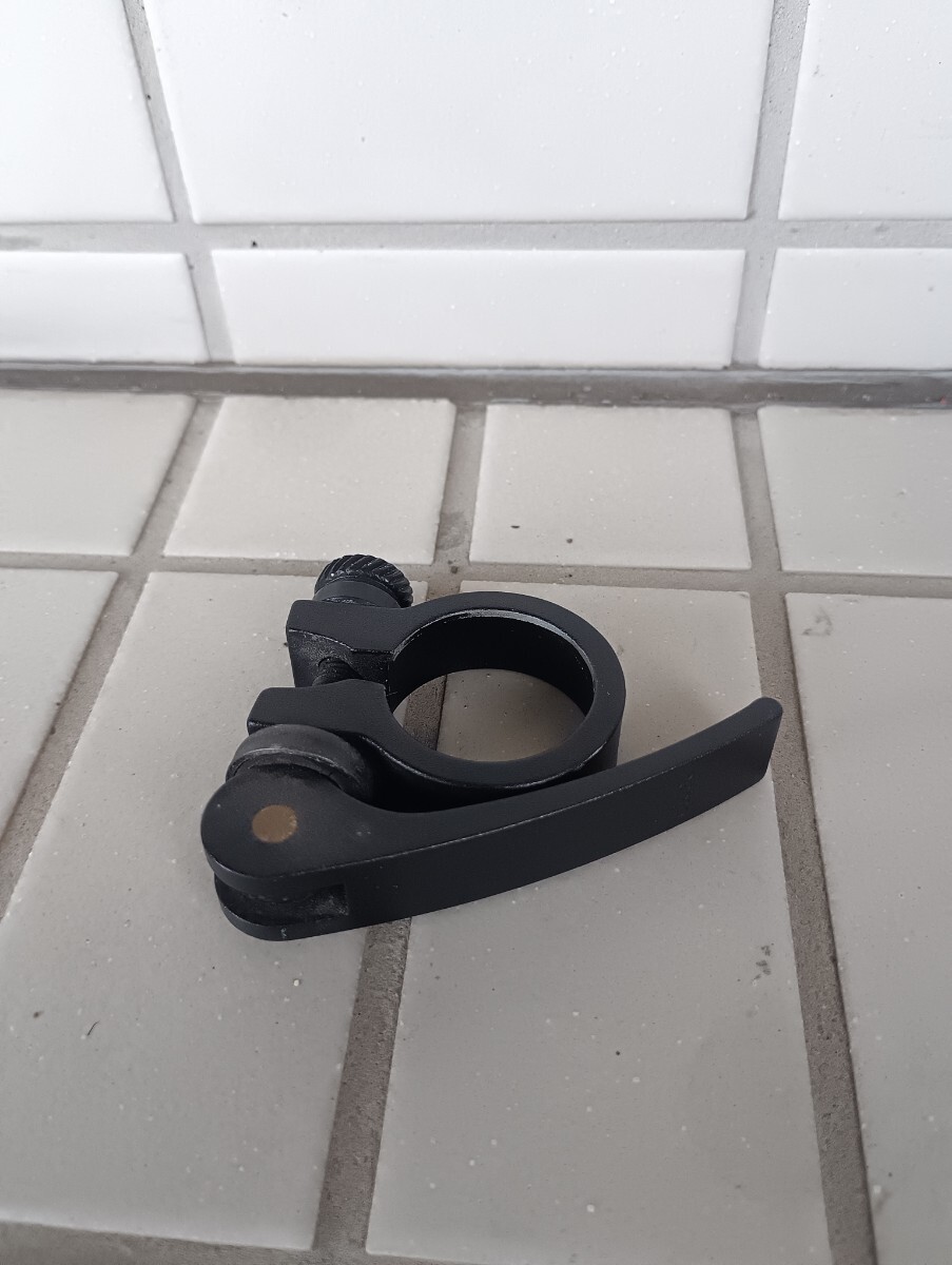 シートクランプクイックレリーズ28.6mm 黒/ブラック拍卖