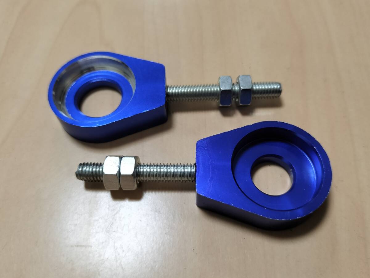 クロスカブ 用 アルミ チェーンアジャスター ブルー 加工品 ネジロック済 JA10 JA45 JA60拍卖