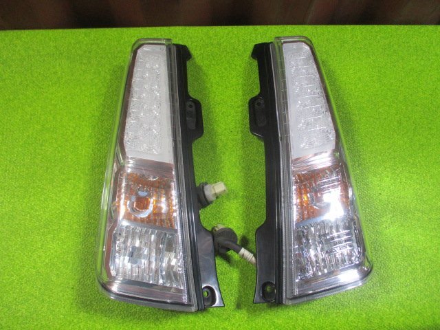 【個人宅配送不可商品】 テールランプ テールライト 35603-72M1L ワゴンRスティングレー MH34S 純正 2013/8 拍卖