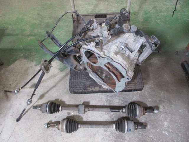 【個人宅配送不可商品】 ドライブシャフト ミッション クラッチ フライホイール セット 走行距離不明 アルト HA25V 2013/2拍卖