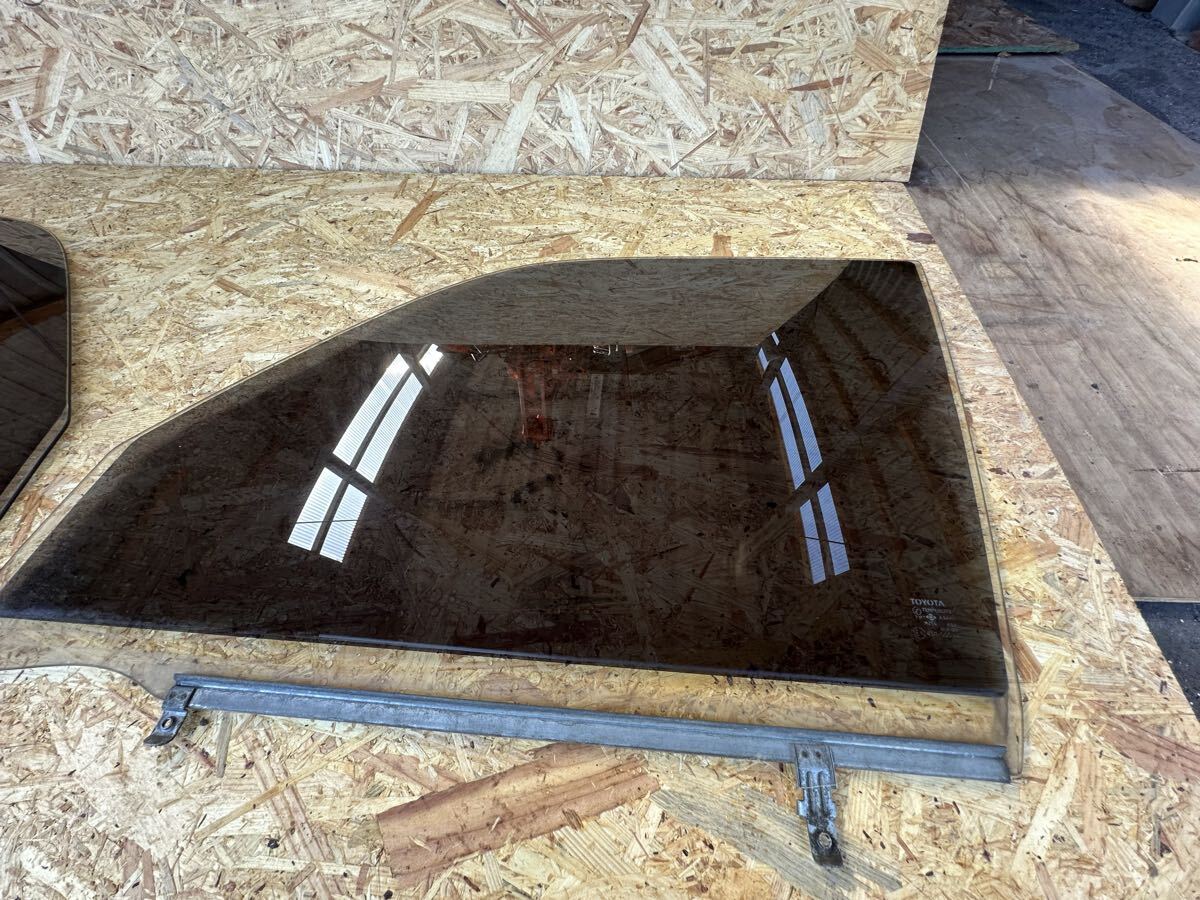 美品 値引き交渉可能 ランドクルーザー80純正運転席助手席ガラス スモーク付き HDJ81V ランクル80 FZj80G拍卖