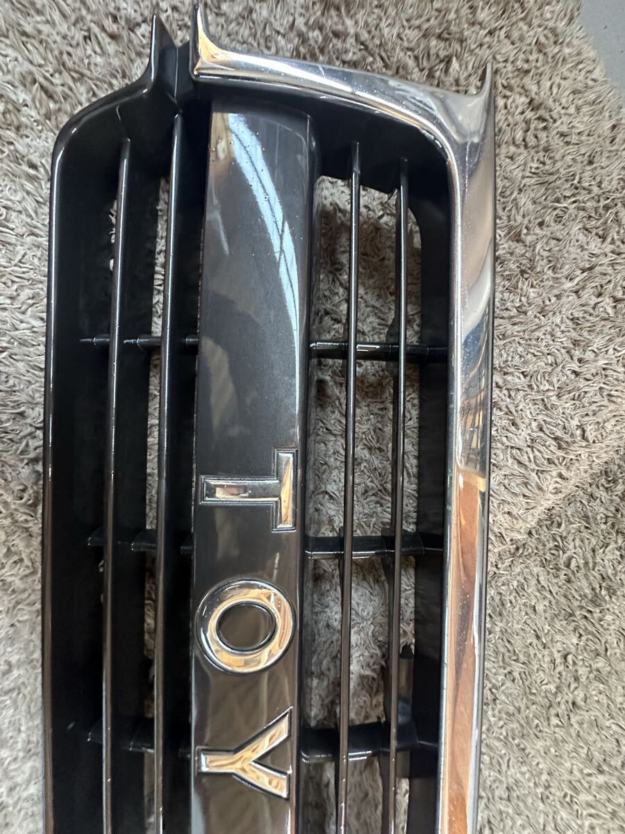 美品 値引き交渉可能 ランドクルーザー80フロントグリル HDJ81V ラジエーターグリル拍卖
