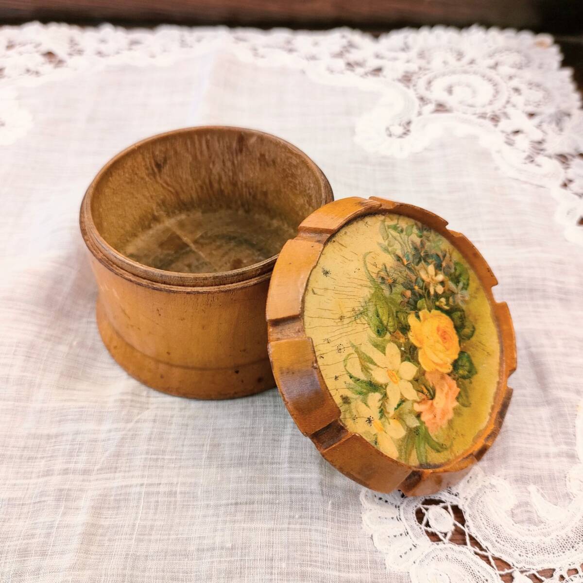 SALE !! ■ モークリンウエアのアンティークトリンケット・ボックス ■拍卖