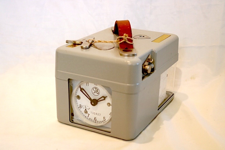 SALE !! ■ 鳩レース用のアンティーク記録時計/稼働/美品 ■拍卖