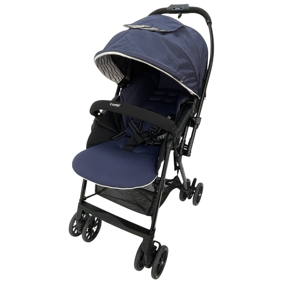 〇〇 Combi コンビ ベビーカー メチャライト ハイシート 10880 ネイビー やや傷や汚れあり拍卖