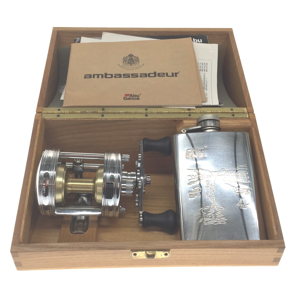 △△ Abu Garcia アブガルシア 両軸リール Ambassadeur アンバサダー 3500CA LIMITED ポーチ欠品 やや傷や汚れあり拍卖