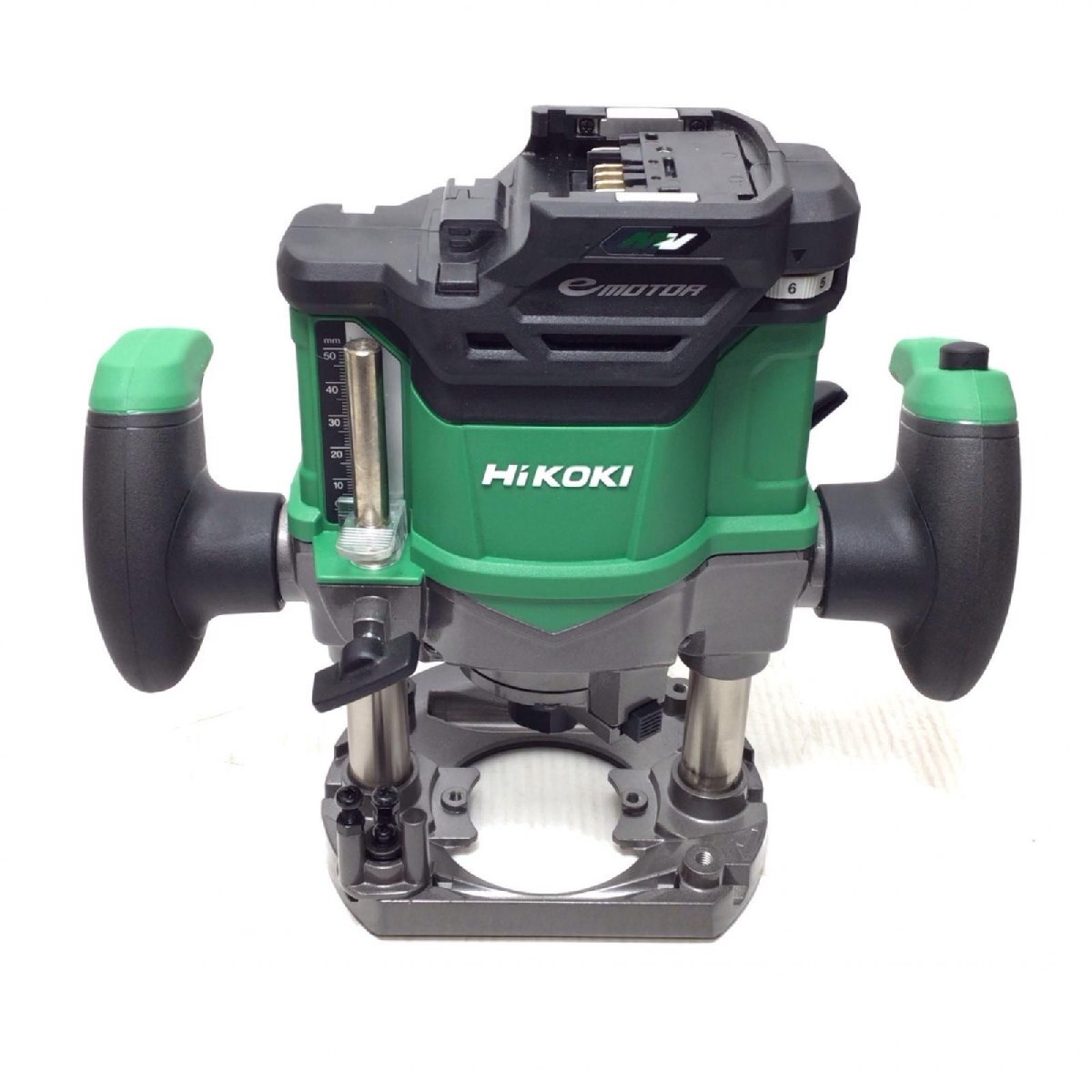 ΘΘ HiKOKI ハイコーキ ルーター 程度A システムケース4付 コードレス式 36v M3612DA グリーン 目立った傷や汚れなし拍卖