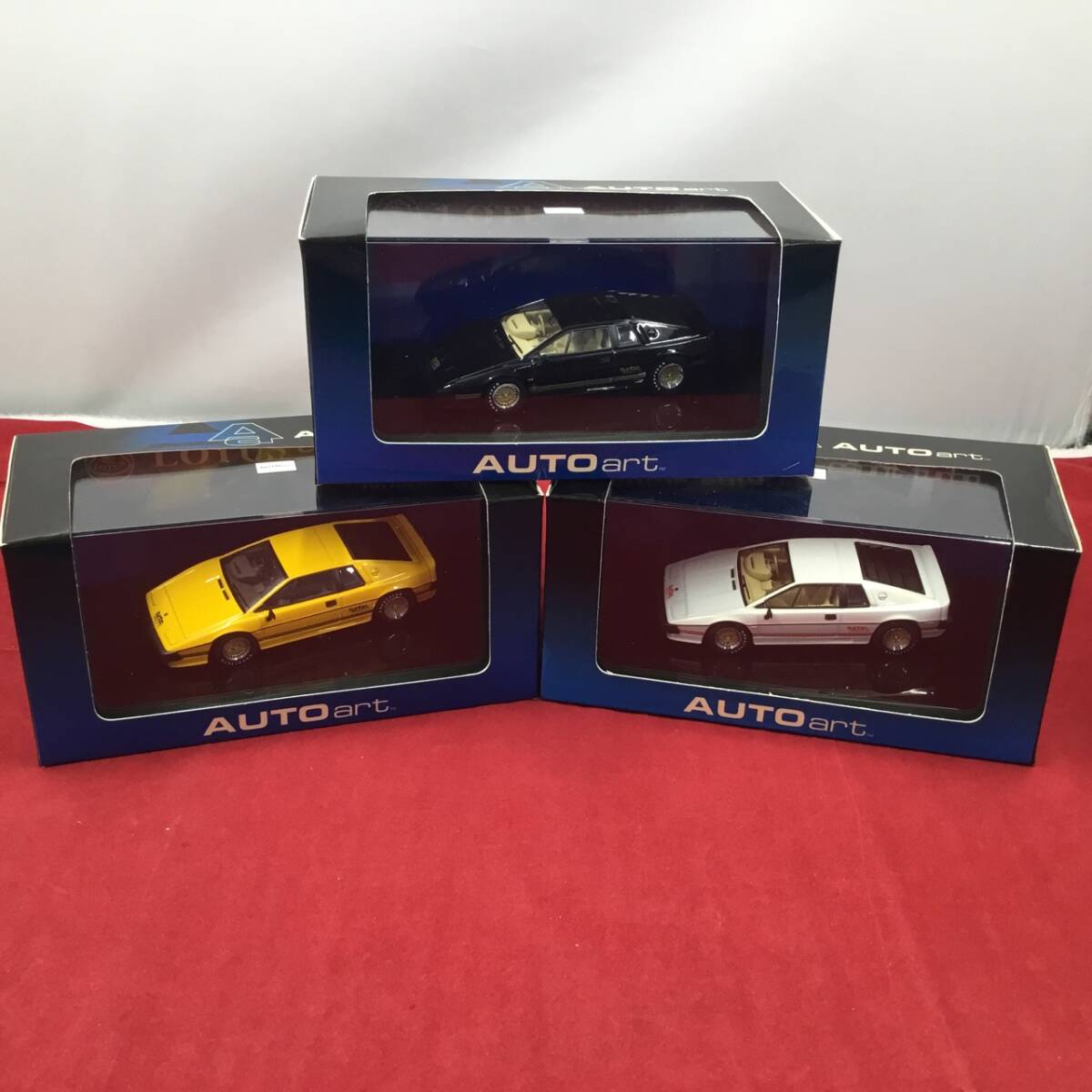 AUTOart オートアート 1/43 LOTUS TURBO ESPRIT ロータス ターボ エスプリット ホワイト ブラック イエロー まとめて 3台セット 未使用品 拍卖