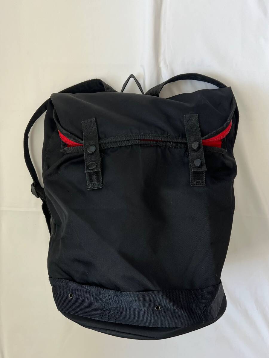 ISSEY MIYAKE イッセイミヤケ リュックサック バッグ 赤 黒 レッド ブラック ナップサック アーカイブ archive bag拍卖