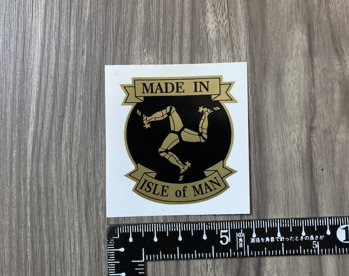 Made in Isle of Man TT Races 1960 マン島TTレース カッティング ステッカー 48mm x 52mm ゴールド拍卖