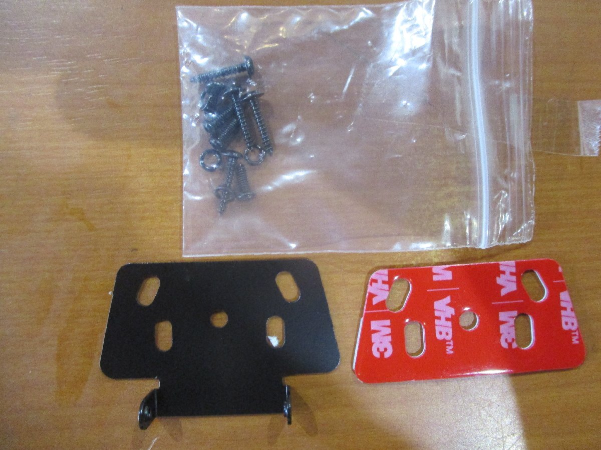 新品★リアカメラ(車外取付)用取付けステー&両面テープ&ビスセット★前後ミラー型ドライブレコーダ(バルーチェ3)5710同梱品★送料140円③拍卖