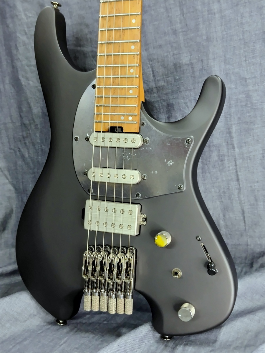 Ibanez Q54 BKF (Black Flat) アイバニーズ ヘッドレス拍卖
