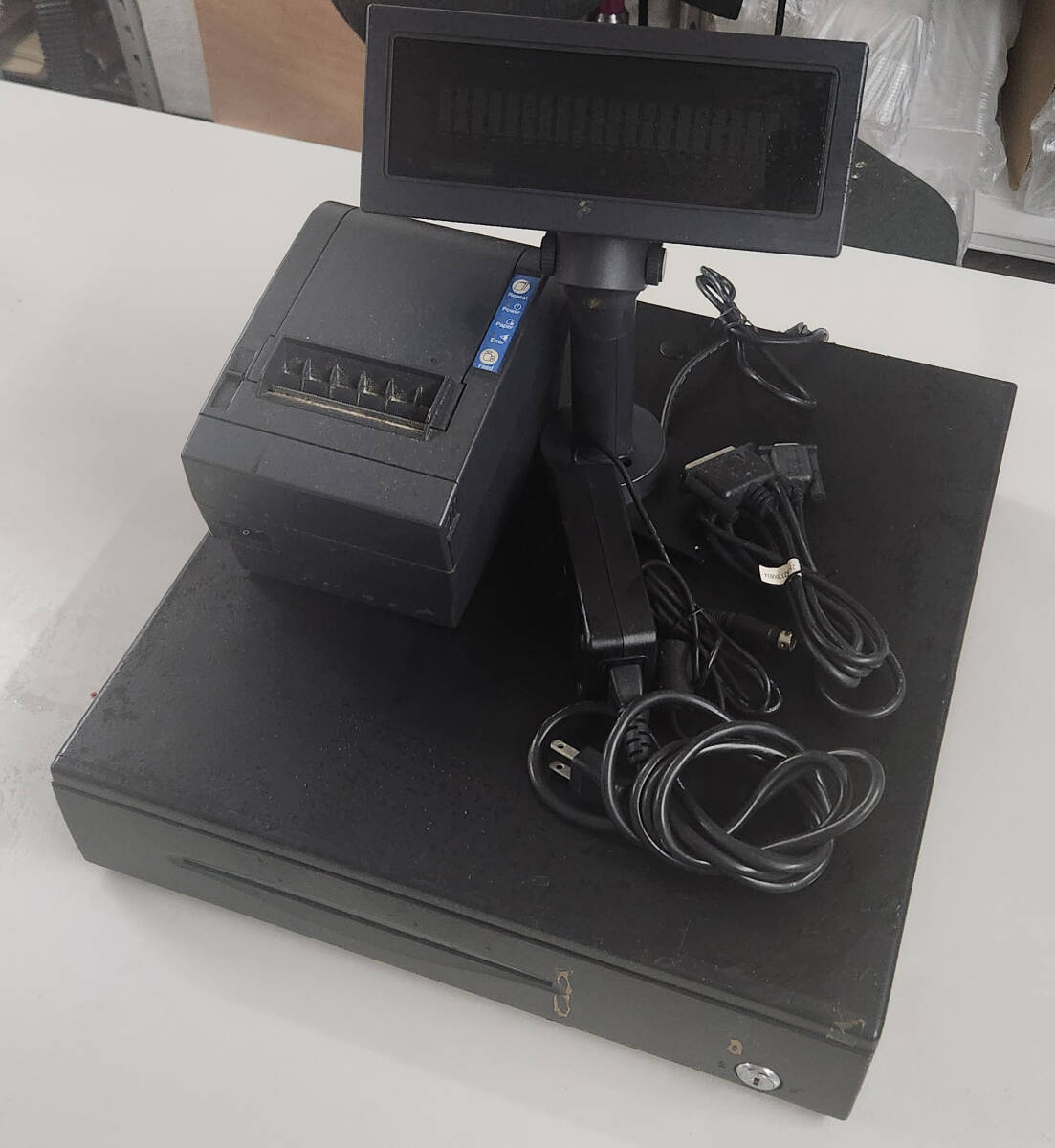 【中古】POS レジ周辺機器セット キャッシュドロア+サーマルプリンター TP800 + ポールディスプレイ WD-202(B)拍卖