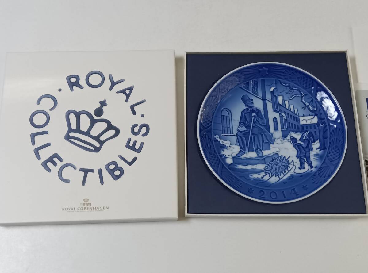 ロイヤルコペンハーゲン イヤープレート 2014年 飾り皿 絵皿 箱付き しおり付 未使用 長期保管品 ROYAL COPENHAGEN拍卖