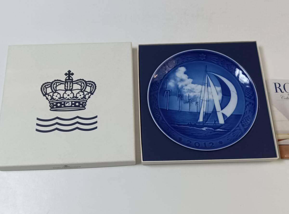 ロイヤルコペンハーゲン イヤープレート 2012年 飾り皿 絵皿 箱付き しおり付 未使用 長期保管品 ROYAL COPENHAGEN拍卖