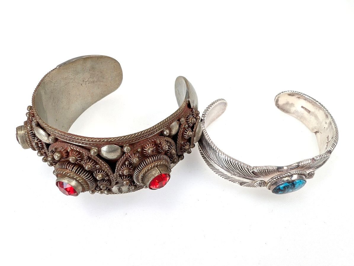 シルバー バングル 2点まとめて SIAM STERLING・STERLING 刻印 総重量 約125g 色石付き[329235拍卖