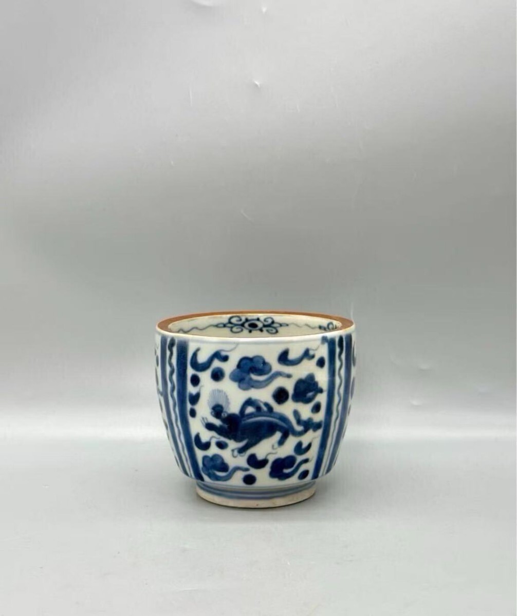 香炉 染付 青華瓷 青花瓷 手絵図 中国美術 香道具 香爐 中國 時代物 薫香 仏具 茶道具 煎茶具 唐物 古董 古玩拍卖