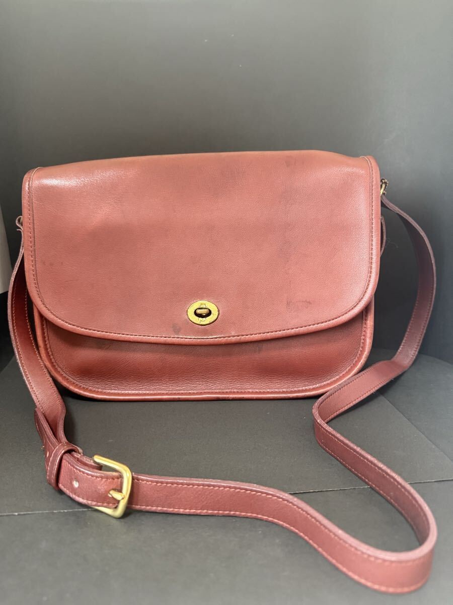 オールドコーチ ショルダーバッグ ターンロック USA製 ブラウン拍卖