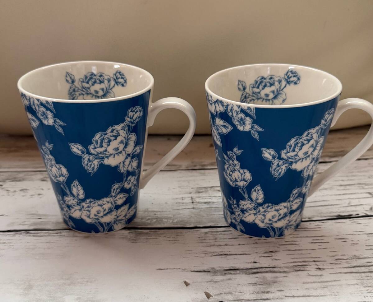 未使用★Laura Ashley/ローラアシュレイ★マグカップ 2客拍卖