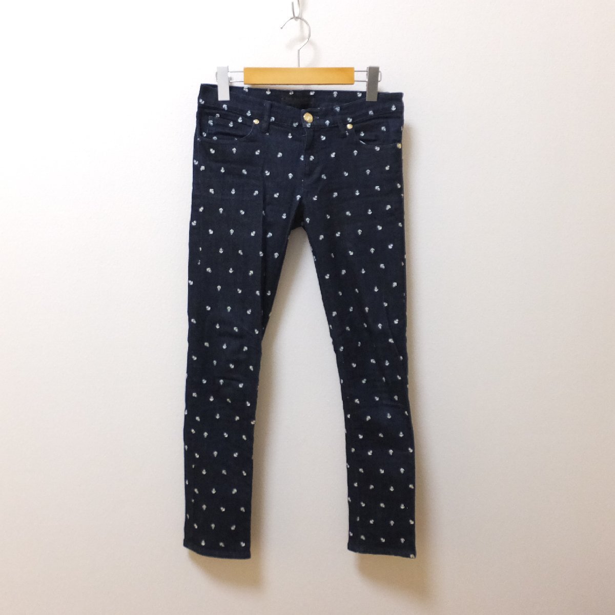 P586 JUICY COUTURE ジューシークチュール イカリ柄 デニム パンツ ジーンズ 26 【メ便】拍卖