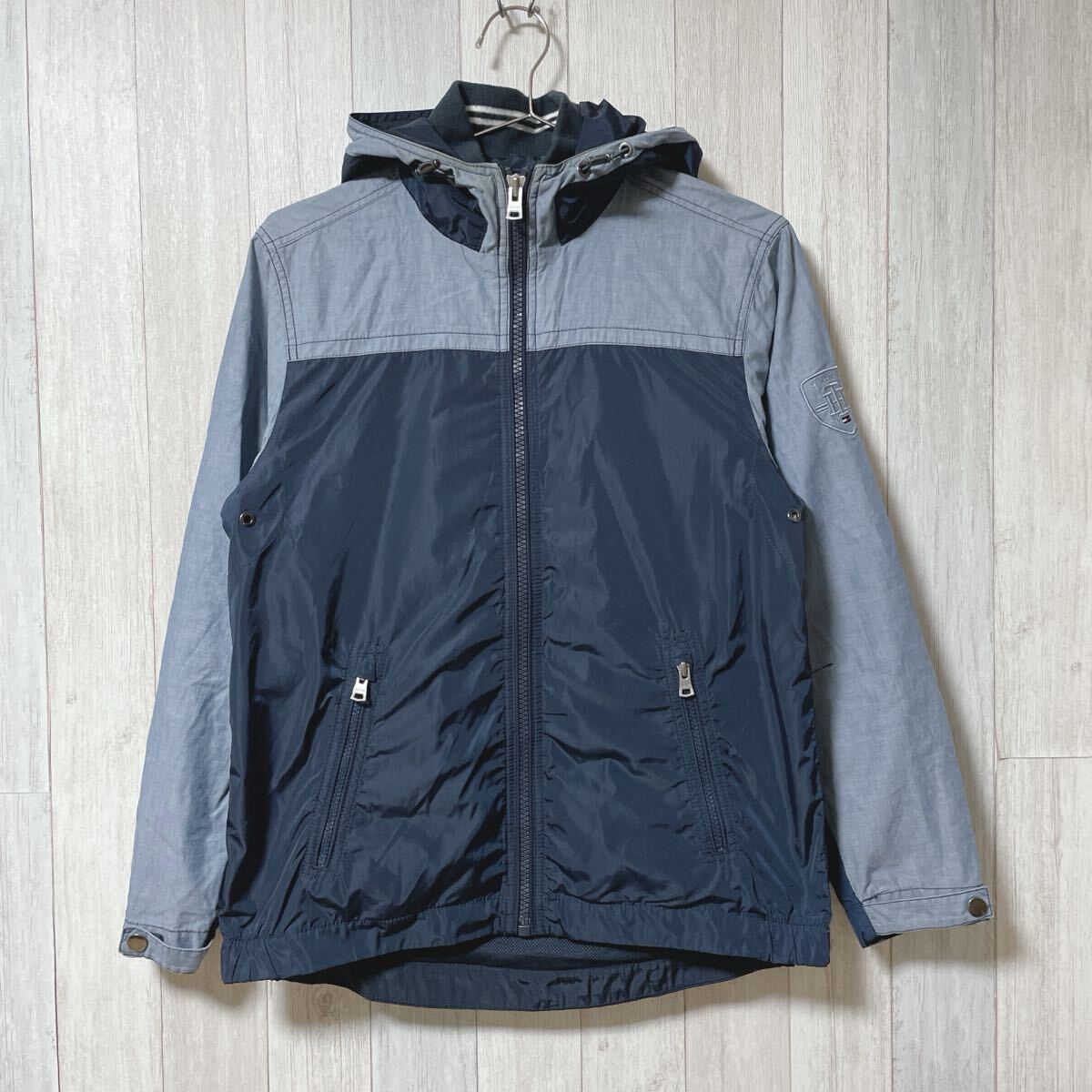 トミーヒルフィガー  ジャケット ブルー Sサイズ U1拍卖