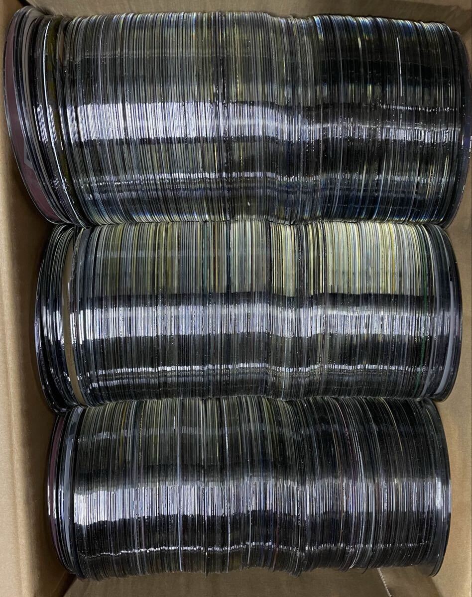 【1円スタート】ジャンク 音楽 CD DVD DISCのみ ノージャンル 約1100枚 売り尽くし まとめ売り 懐かしい お宝 洋楽 邦楽 21kg前後 md002拍卖
