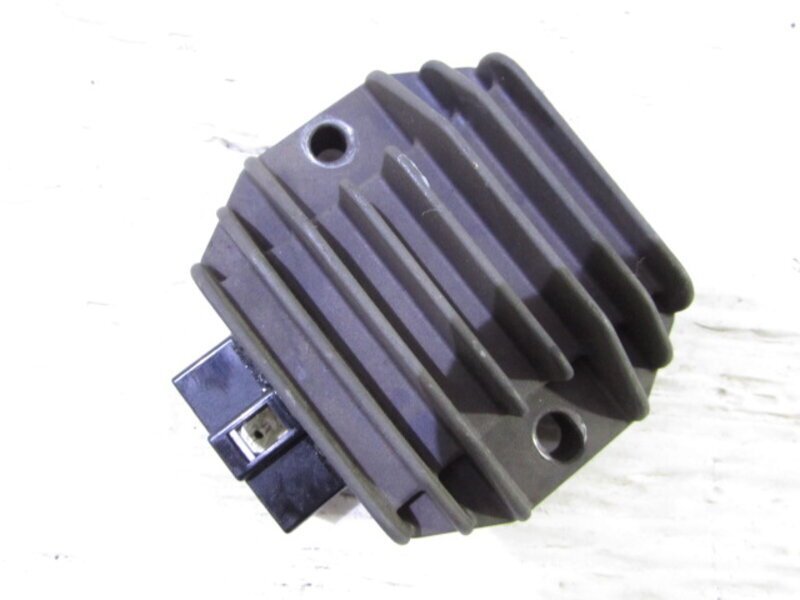 XJR400R 4HM 実動車外し 純正 レギュレーター 充電確認済 検※ XJR400 RH02J XJ400D XJ400E ブレンボ オーリンズ 160P22拍卖