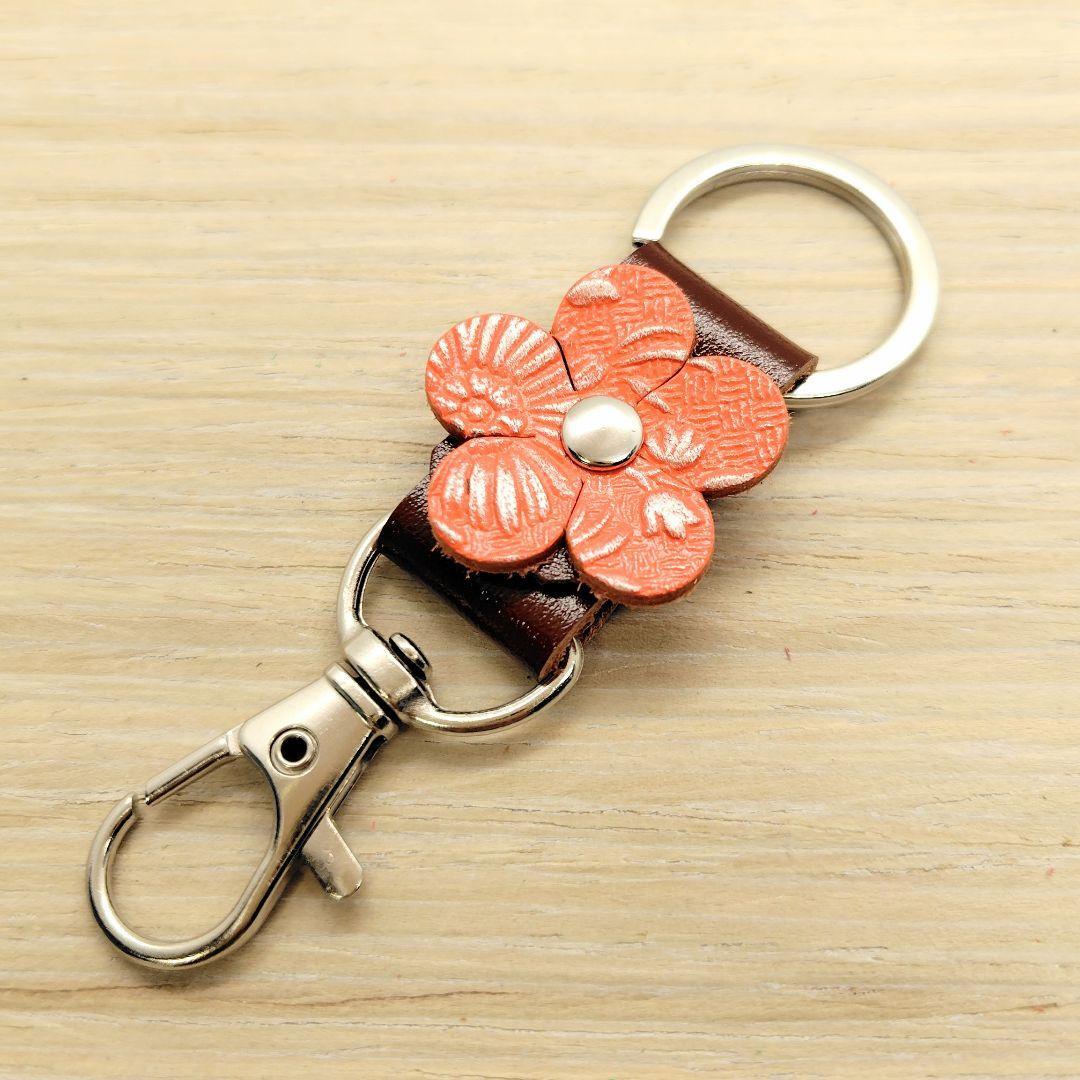 小さい キーホルダー 8cm 【オレンジ花】 チャーム 革 レザー拍卖