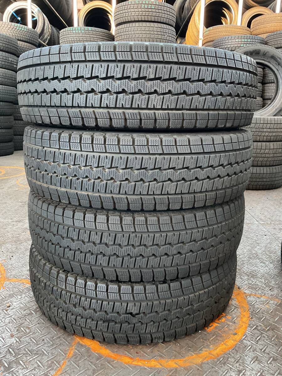 195/80R15 DUNLOP WINTER MAXX 2022年製 4本 35,000円 京都から拍卖