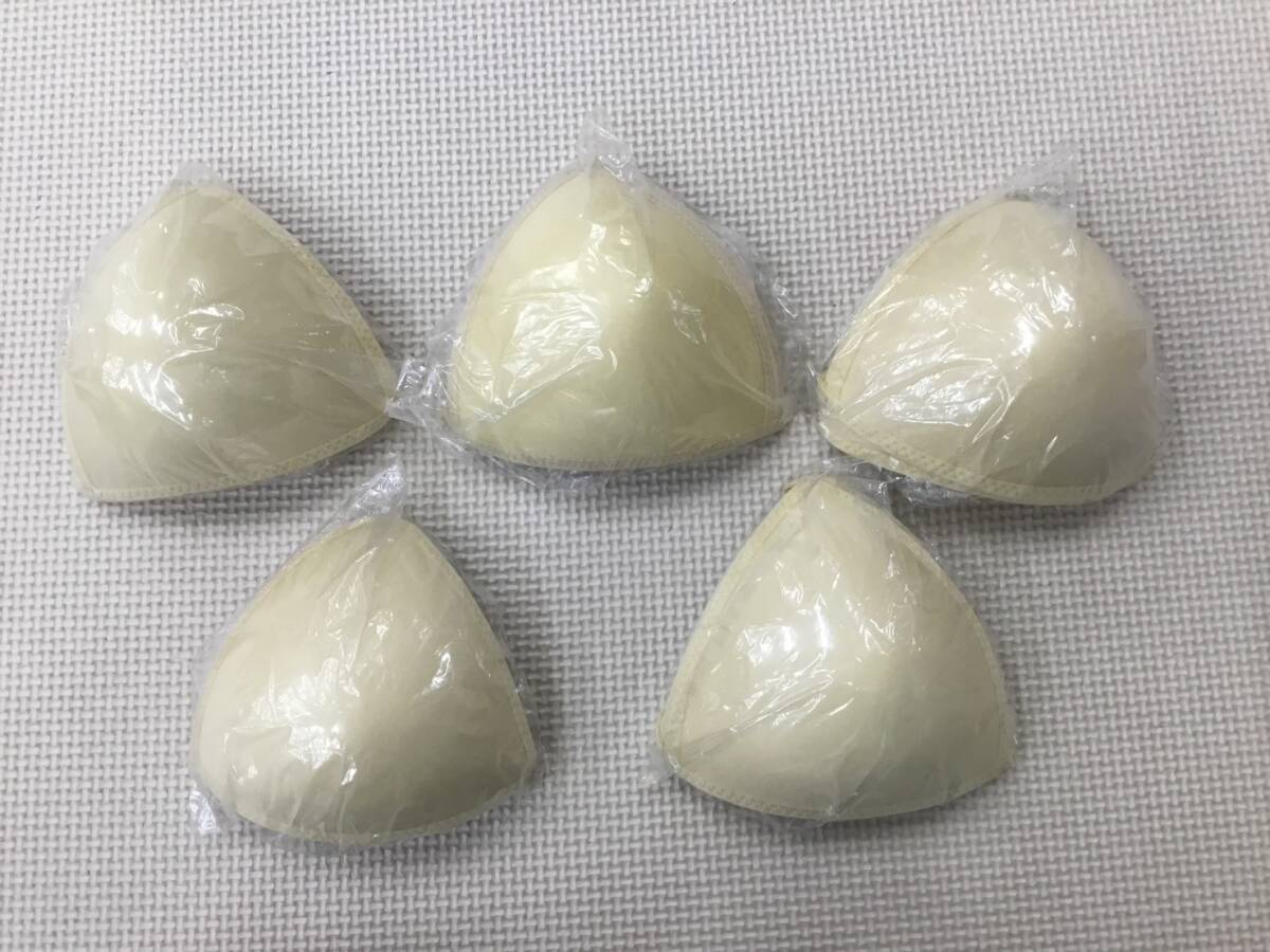 (O) S1064 新品 【バストパッド】ベージュ サイズ フリー 5個/パッド/縫い付けタイプ/バレエアンダーウエア/レオタード/スイムカップ/水着拍卖