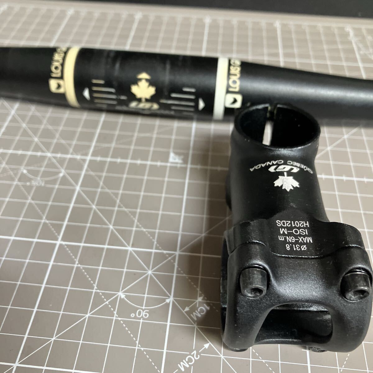 ルイガノ イーゼル ステム ハンドルバー 31.8mm 600mm以下 louis garneau easel拍卖