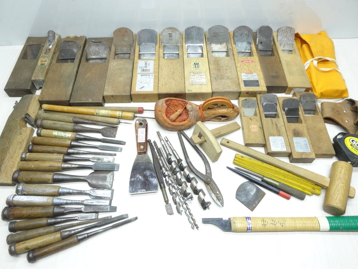 ☆大工道具 まとめて 鑿 鉋 錐 墨壺 鋏 木槌 日曜大工 JAPAN ビンテージ拍卖
