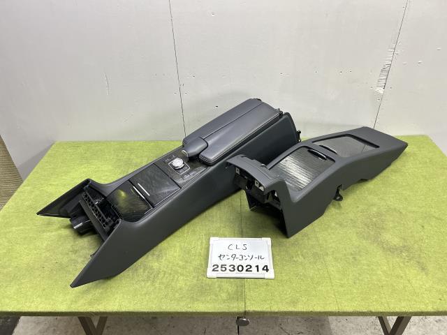 ベンツ CLS220 218301 コンソールボックス センター 前後セット ウッドパネル ブラック レザー W218 後期 AMGライン ケン 016787拍卖