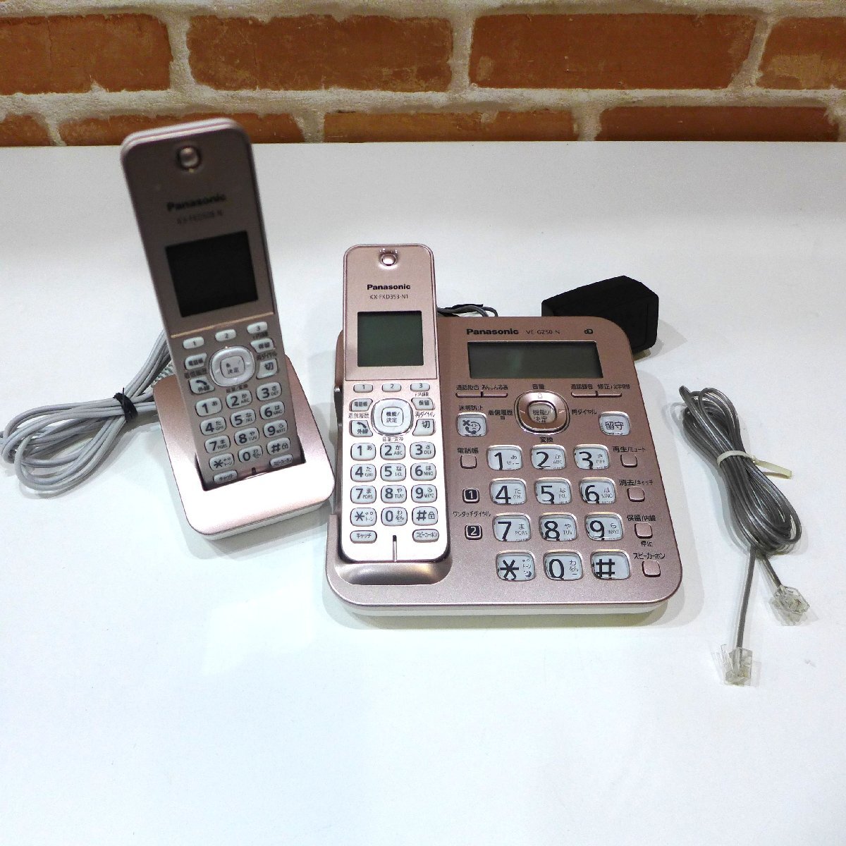 A476T 動作品 パナソニック デジタルコードレス電話機 VE-GZ50DL Panasonic 子機1台付き ピンクゴールド 美品拍卖