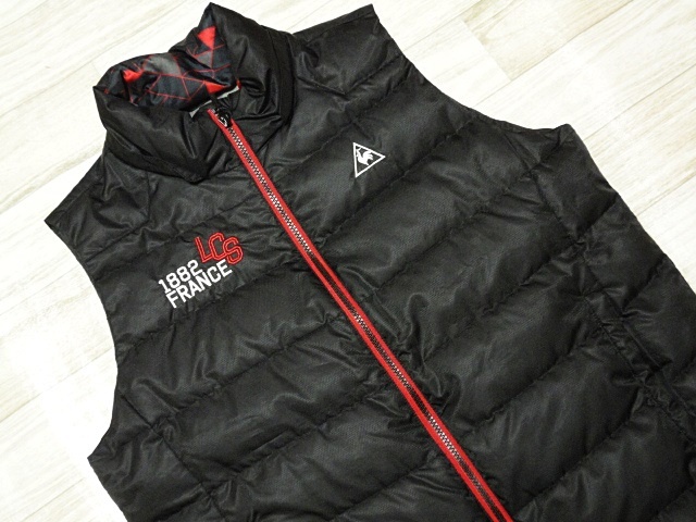 即決 暖か M ルコック ゴルフコレクション le coq sportif ダウンベスト ジップ ブラック 黒 防風 ロゴ刺繍 メンズ拍卖