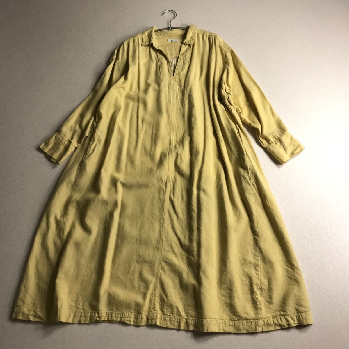 ○ studio clip スタディオクリップ ギャザー ワンピース 大きいサイズ LL 横幅ゆったり 体型カバー拍卖