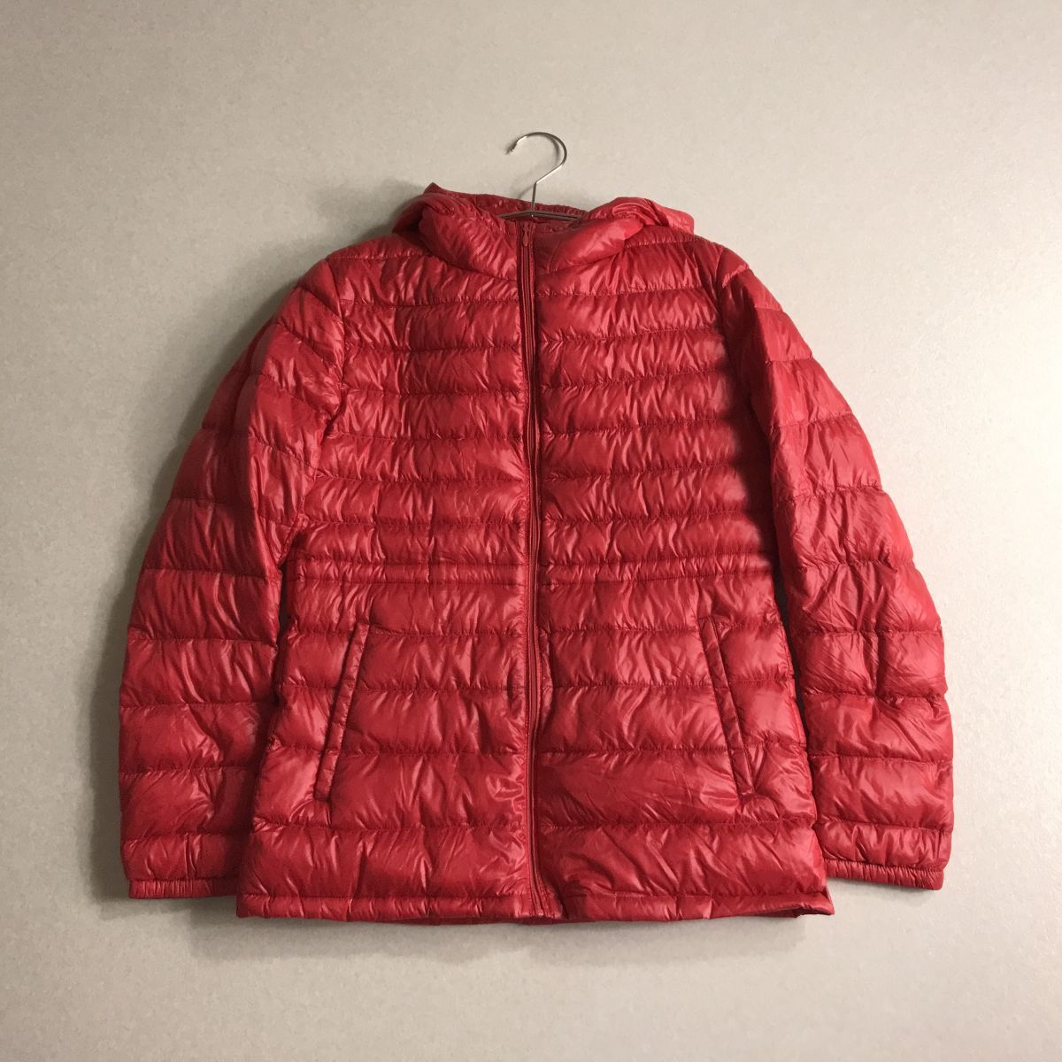 ☆ UNIQLO ultra light down ウルトラライトダウン 軽量 ダウンジャケット パーカー拍卖