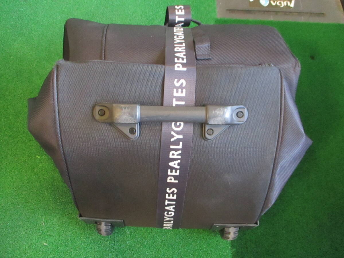 ゴルフ旅行の必需品 「PEARLY GATES」キャリー付きトラベルカバー (46インチ対応) 中古です。拍卖