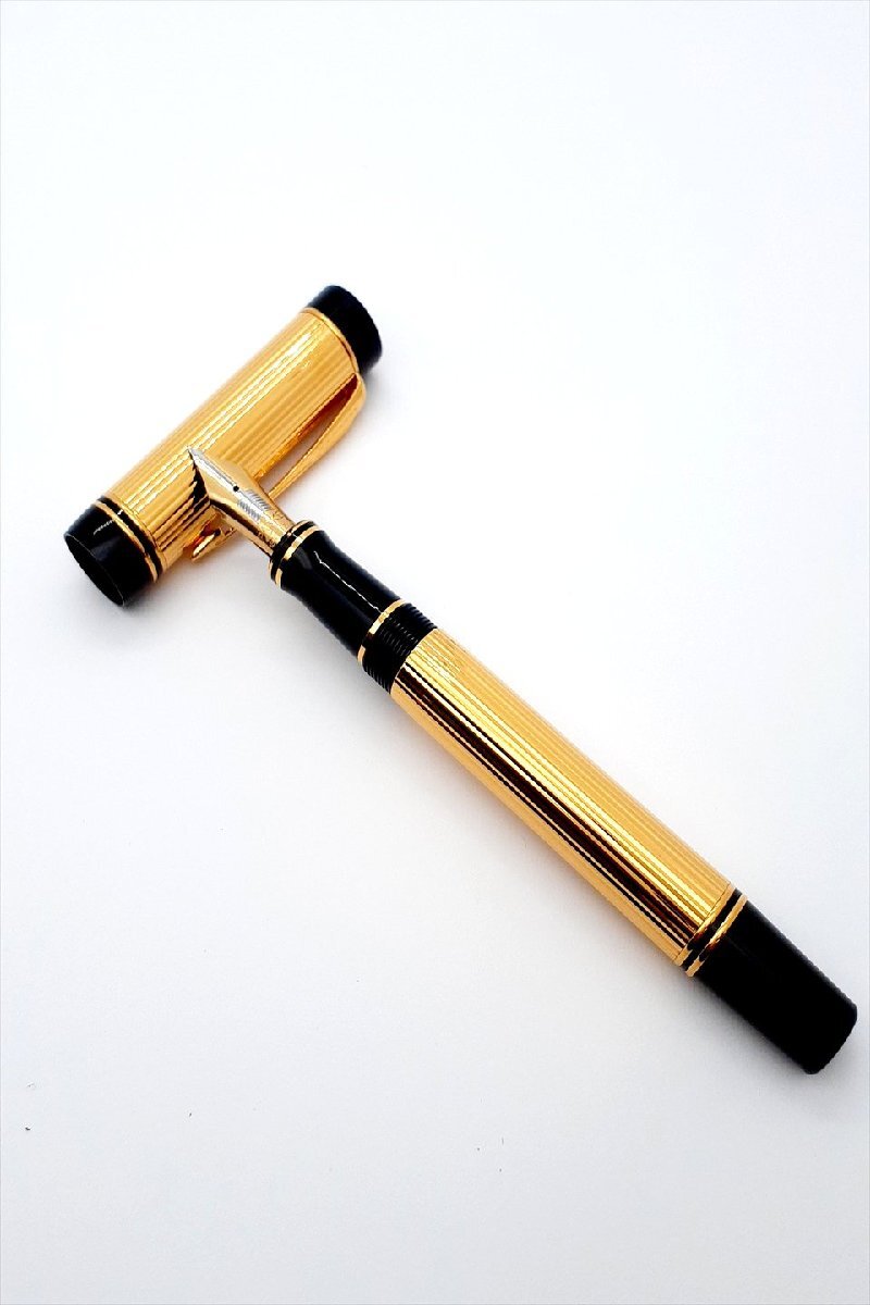 【b04】PARKER パーカー 万年筆 デュオフォールド センテニアル ペン先18K/750 コンバーター付き 13.7cm拍卖