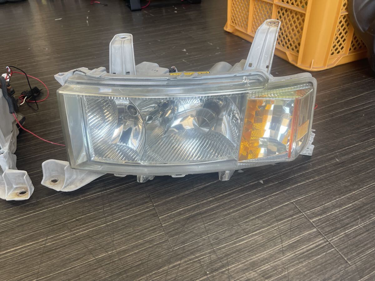 トヨタ BB 30系 NCP 後期純正 HIDヘッドライト H4→HID 変換ハーネス付き 前期ハロゲン後期化拍卖