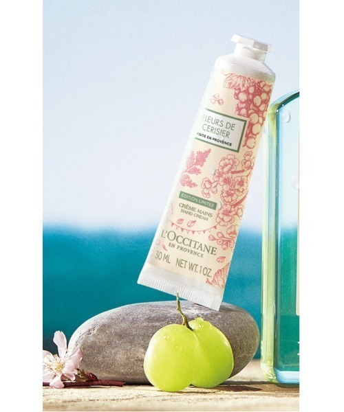 ♪ ロクシタン ♪ ホワイトマスカットチェリーブロッサム ハンドクリーム 30ml拍卖