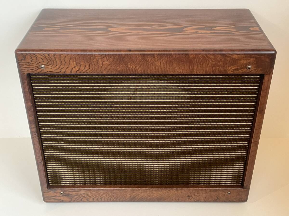 Fenderタイプ スピーカーキャビネット 12インチオーバルバック仕様 自作品 チーク色拍卖