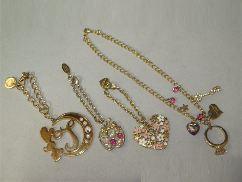 ●サマンサタバサ チャーム3点 サマンサベガ チャーム 1点 計4点セット キーホルダー●拍卖