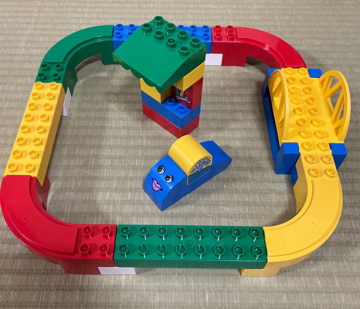 レゴ デュプロ ブリックランナーレール 車欠品 3267 橋 鉄橋 クジラ 工具 プリントブロック 2×8 LEGO 中古 拍卖