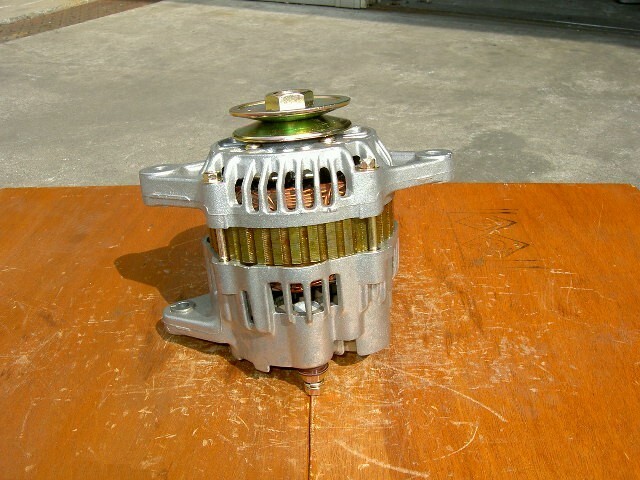 ジムニー、JA11/JA12系用オルタネーター(ダイナモ)リビルト品 A7T02471、A7T00171、31400-82C30~33、31400-82C10~11拍卖